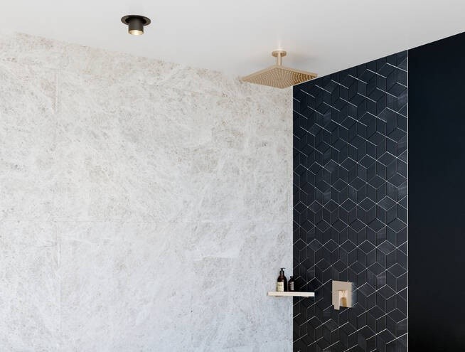 Купить купить верхний душ с потолочным кронштейном, raindance e hansgrohe, 26250990 цвет: золото